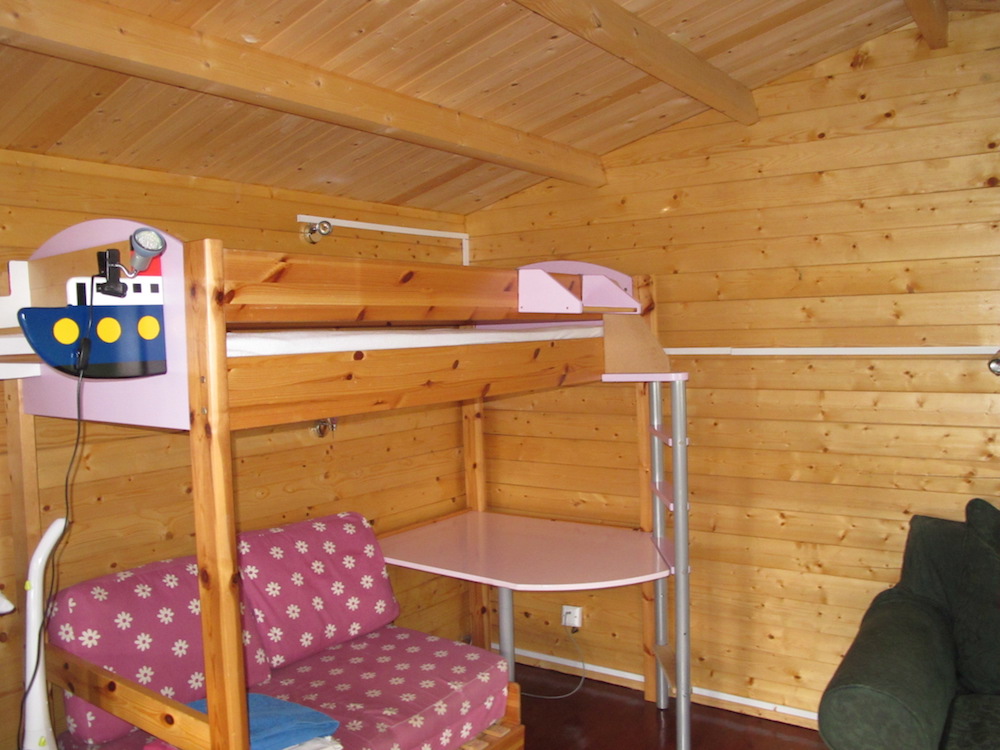 Looking the other side of the coventry log cabin was a set of bunkbeds for the children.