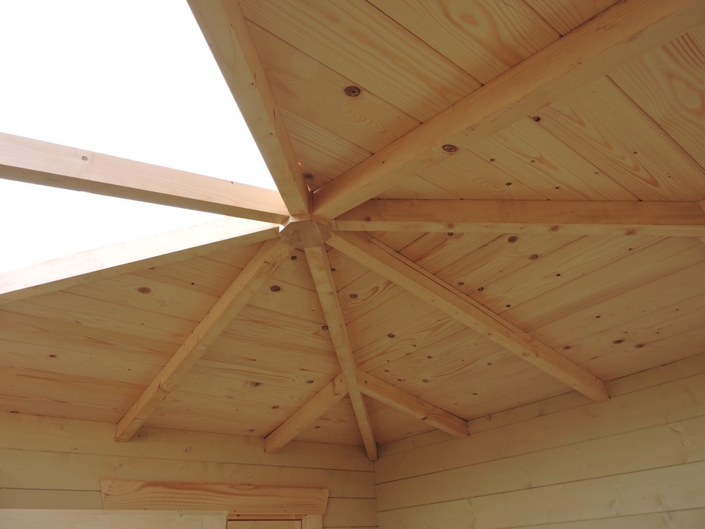 Daniel Log Cabin Roofboards Installation
