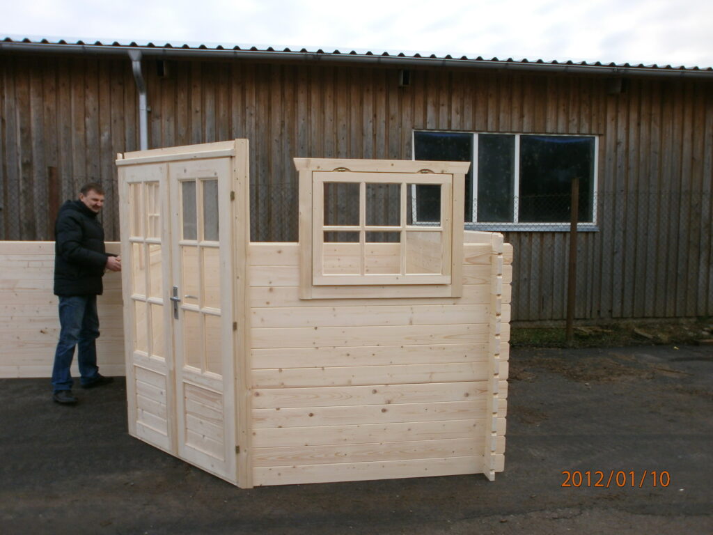 Log Cabins Installation Picture 4
