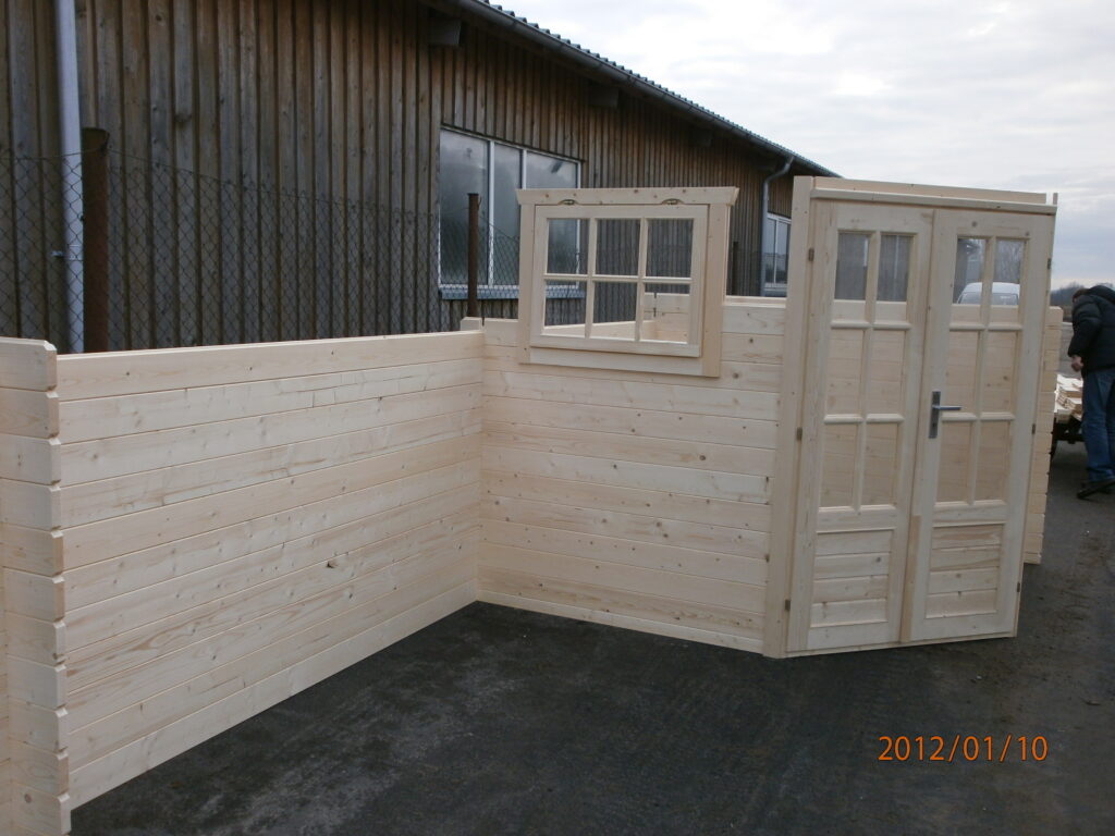 Log Cabins Installation Picture 6